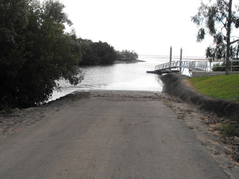 183 Ocean Parade, Balgal Beach QLD 4816