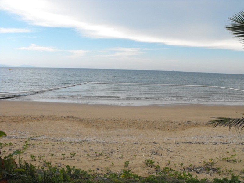 183 Ocean Parade, Balgal Beach QLD 4816