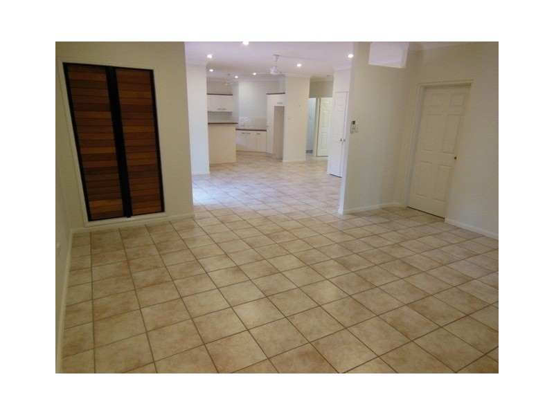 5 Regal Court, Kirwan QLD 4817