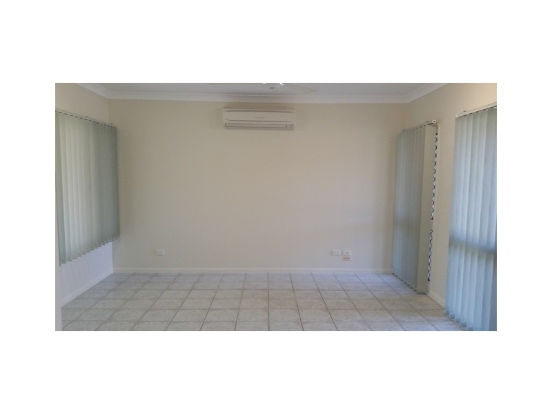 64 Southern Cross Circuit, Douglas QLD 4814