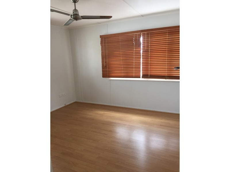 14 Crocker Street, Heatley QLD 4814