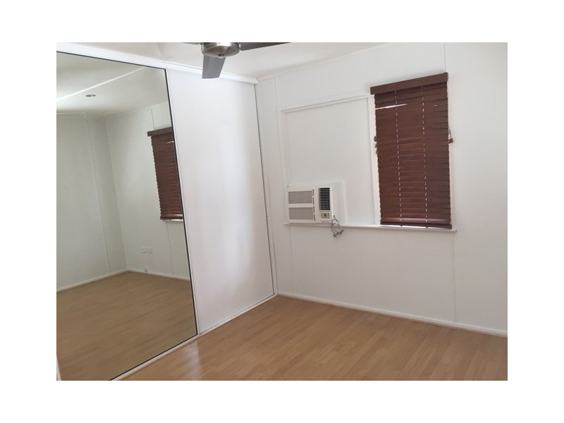 14 Crocker Street, Heatley QLD 4814