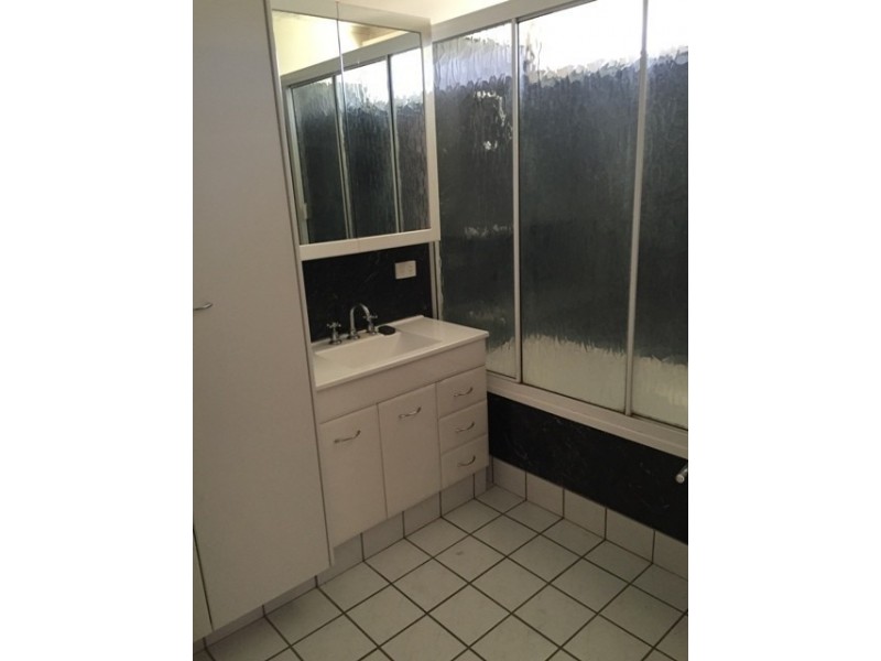 14 Crocker Street, Heatley QLD 4814