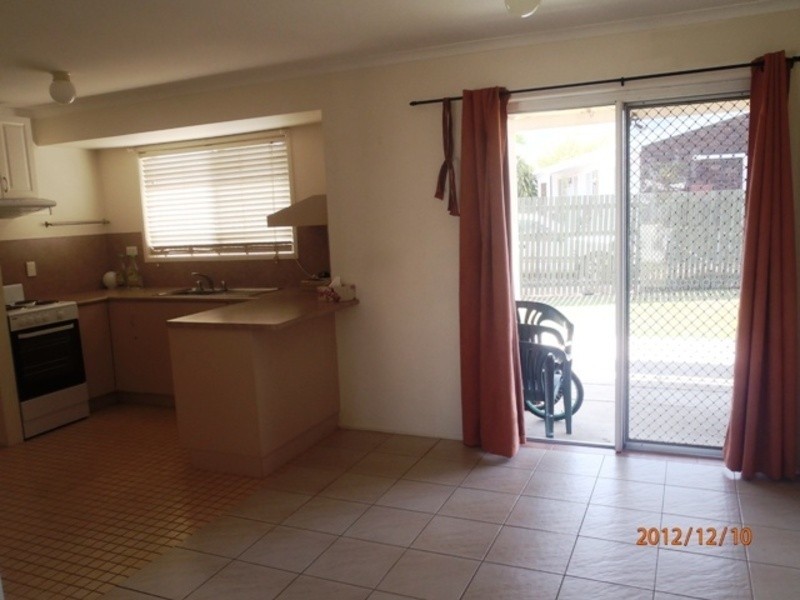 12 Josephine Crescent, Rasmussen QLD 4815