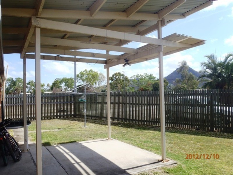 12 Josephine Crescent, Rasmussen QLD 4815