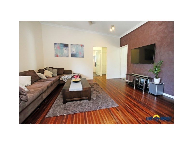 21 Illoura Street, Cranbrook QLD 4814