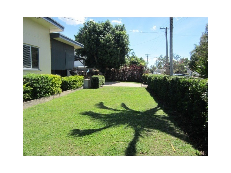 21 Illoura Street, Cranbrook QLD 4814