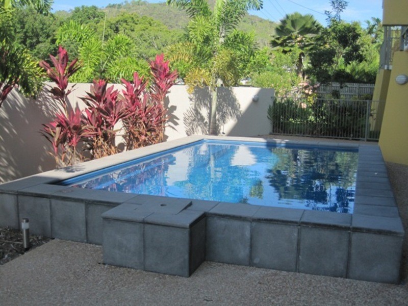 1/11 Crauford Street, West End QLD 4810