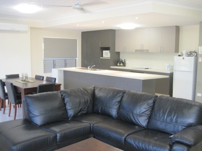 1/11 Crauford Street, West End QLD 4810