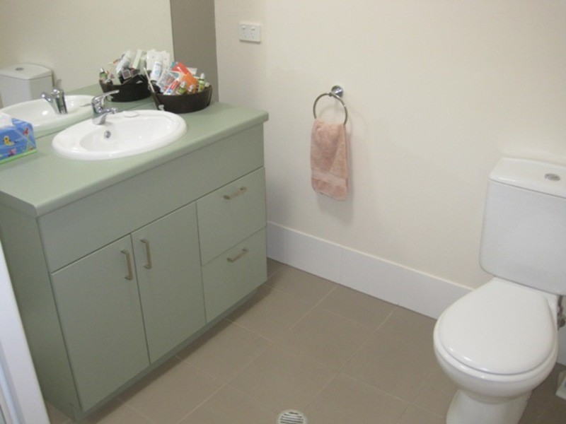 1/11 Crauford Street, West End QLD 4810