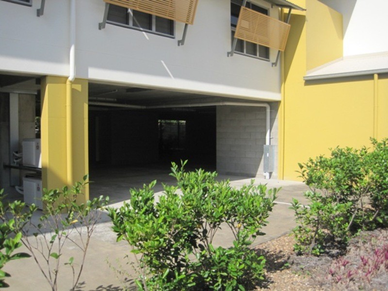 1/11 Crauford Street, West End QLD 4810