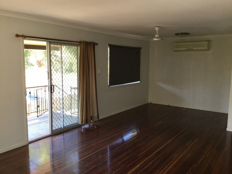 49 Renecol Avenue, Rasmussen QLD 4815