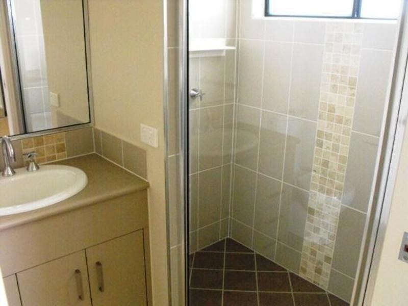 1/2 Claret Close, Condon QLD 4815