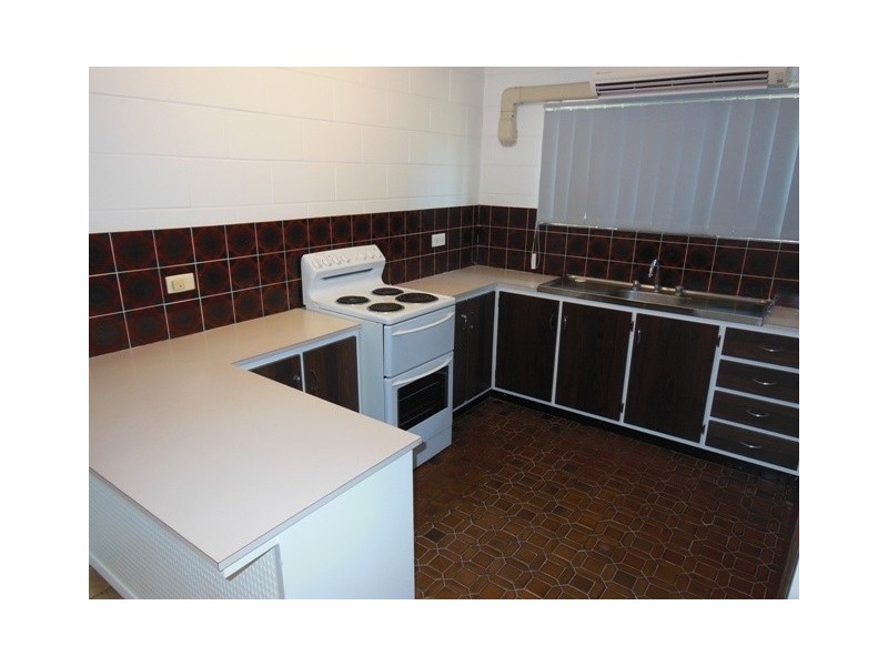 3/8 Piccadilly Street, Hyde Park QLD 4812