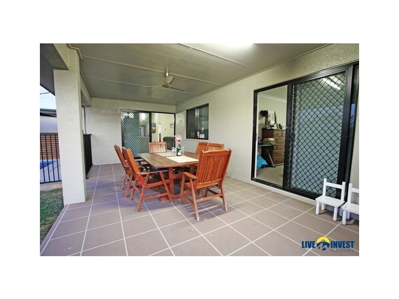 1 South Beck Drive, Rasmussen QLD 4815