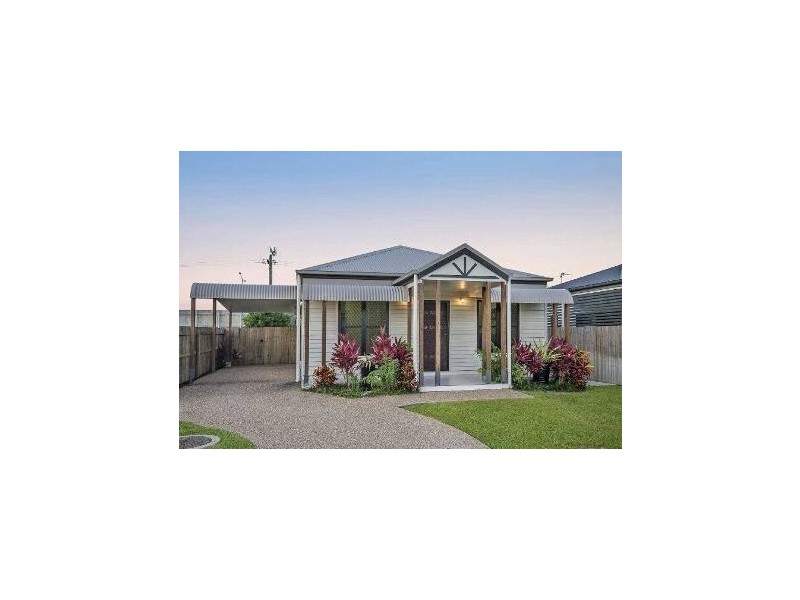 36 Kroymans Drive, Mount Louisa QLD 4814