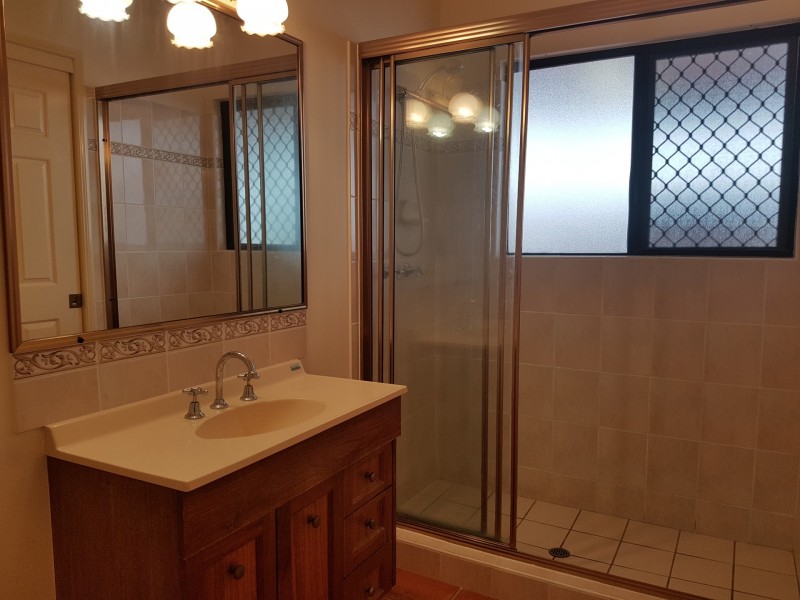 4 Carallia Place, Douglas QLD 4814