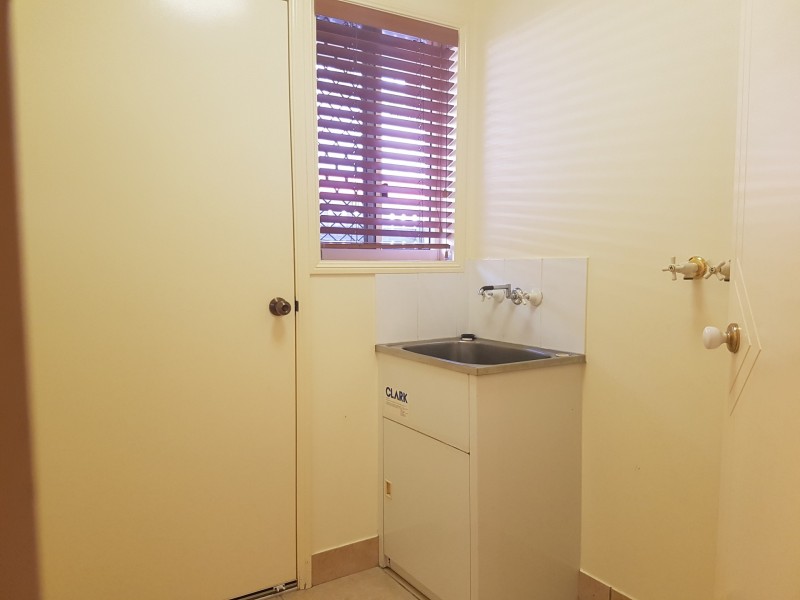 4 Carallia Place, Douglas QLD 4814