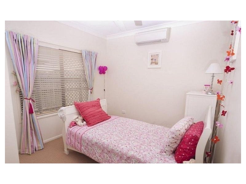 14 Waterdragon Link, Douglas QLD 4814