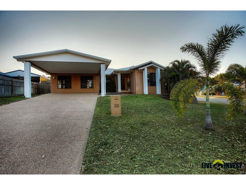 30 Greentree Circuit, Bushland Beach QLD 4818