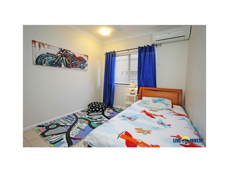 30 Greentree Circuit, Bushland Beach QLD 4818