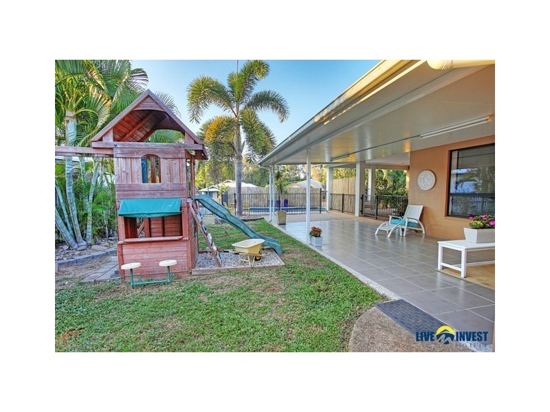 30 Greentree Circuit, Bushland Beach QLD 4818