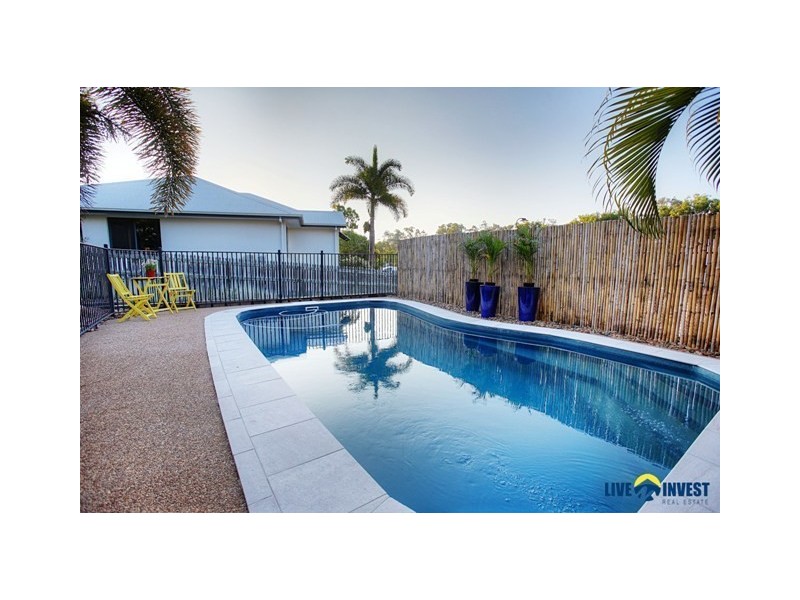 30 Greentree Circuit, Bushland Beach QLD 4818