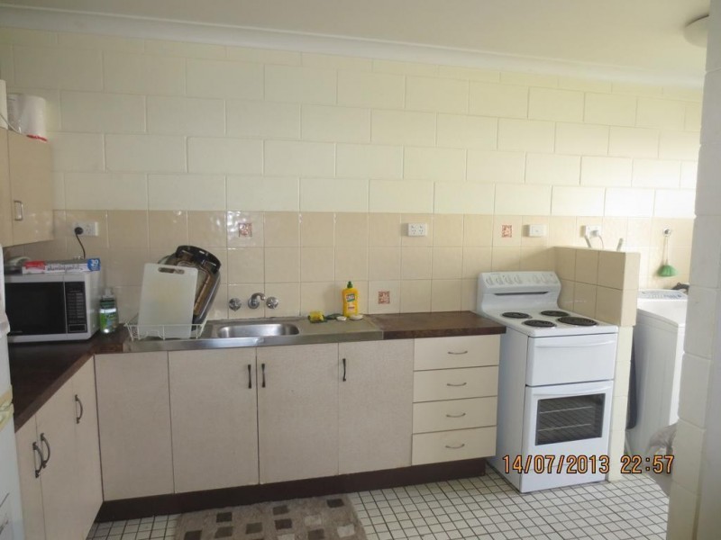 1/114 Bowen Road, Rosslea QLD 4812