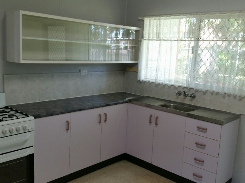 2/22 Tyrrell Street, Gulliver QLD 4812