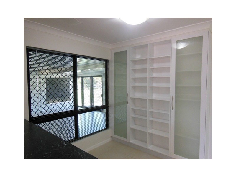 66 Forbes Street, Cluden QLD 4811