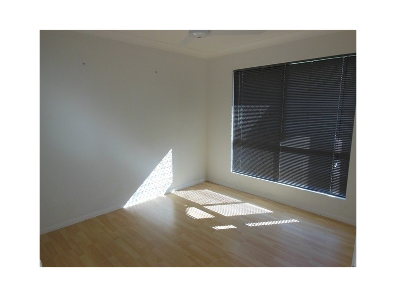 66 Forbes Street, Cluden QLD 4811