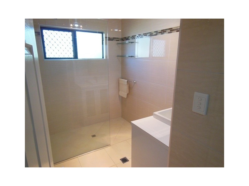 66 Forbes Street, Cluden QLD 4811