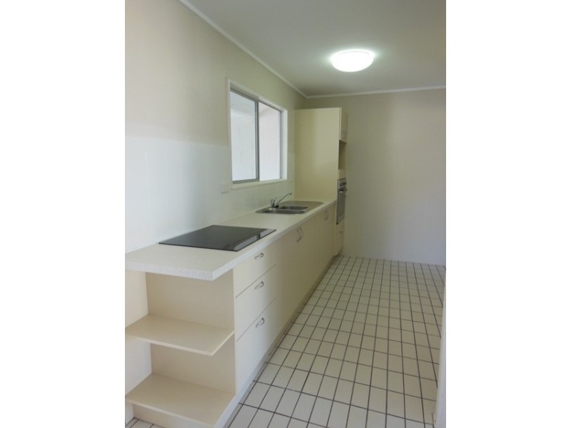 171 Upper Miles Avenue, Kelso QLD 4815