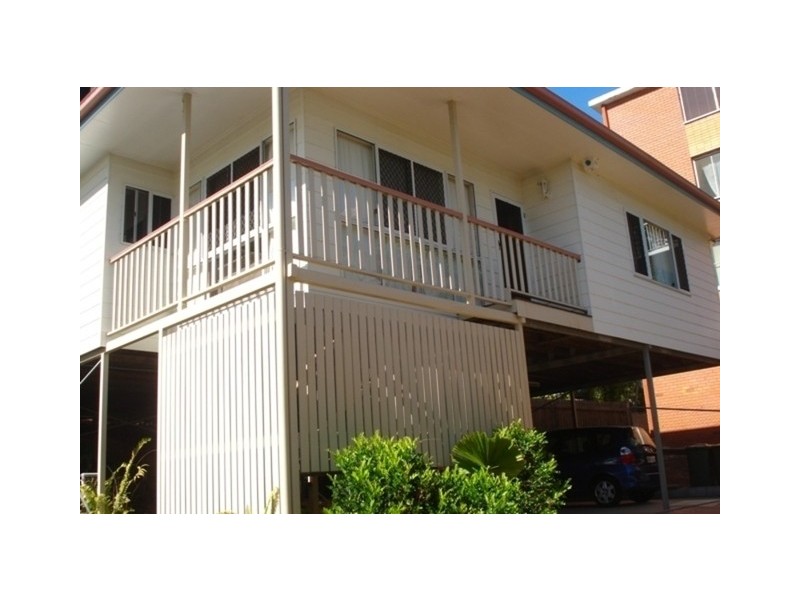 298A Stanley Street, North Ward QLD 4810