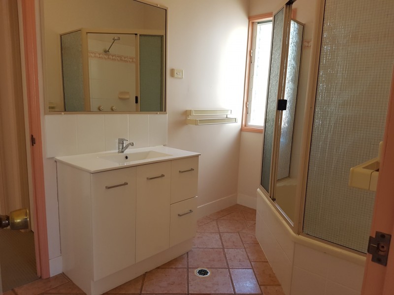 298A Stanley Street, North Ward QLD 4810