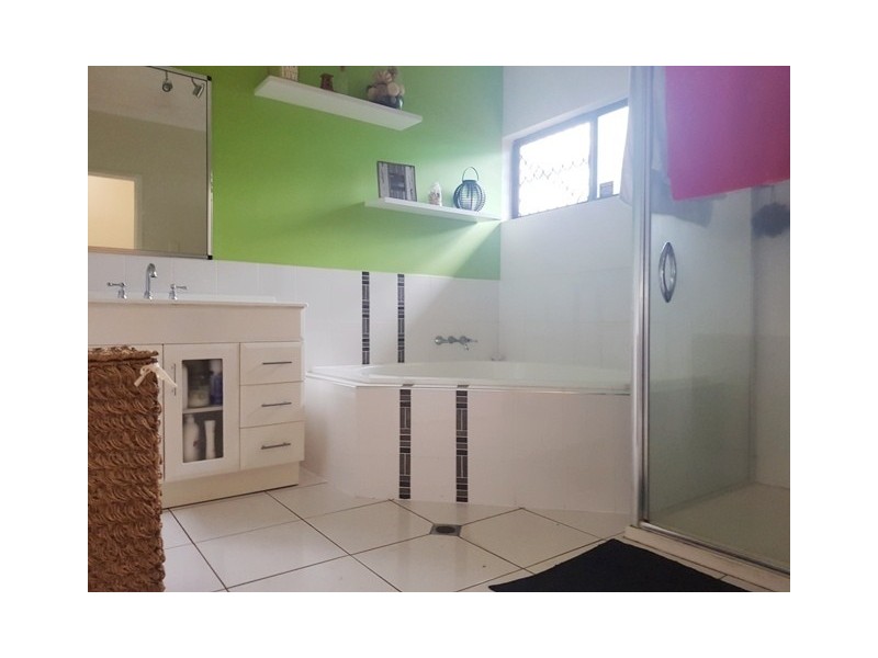 20 Corveth Street, Kirwan QLD 4817