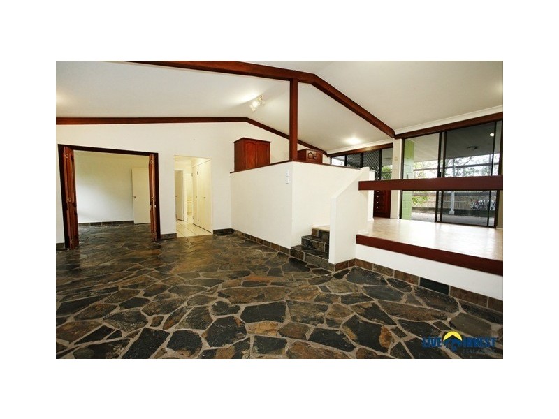 23 Oldenburg Place, Kelso QLD 4815