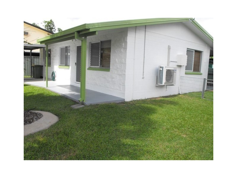 11 Robbins Court, Wulguru QLD 4811