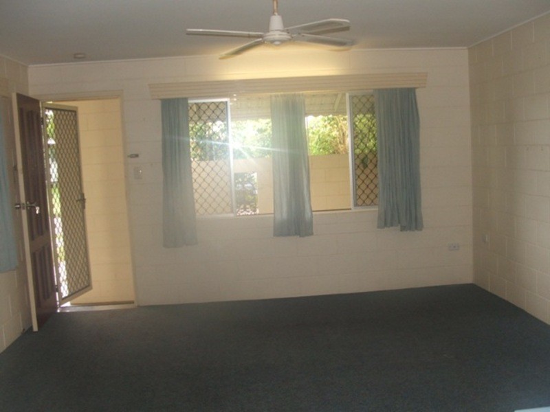 2/42 Churinga Street, Kirwan QLD 4817