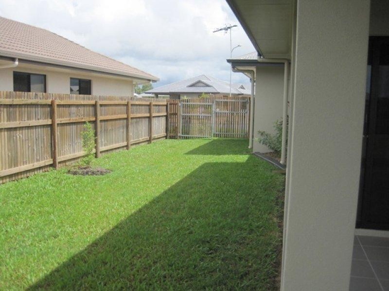 32 Ningaloo Crescent, Burdell QLD 4818