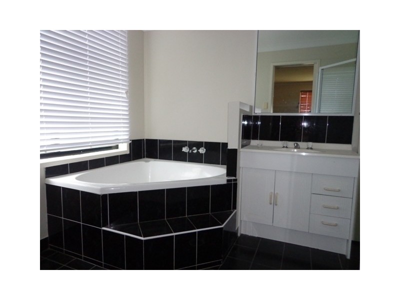 14 Jacana Crescent, Condon QLD 4815