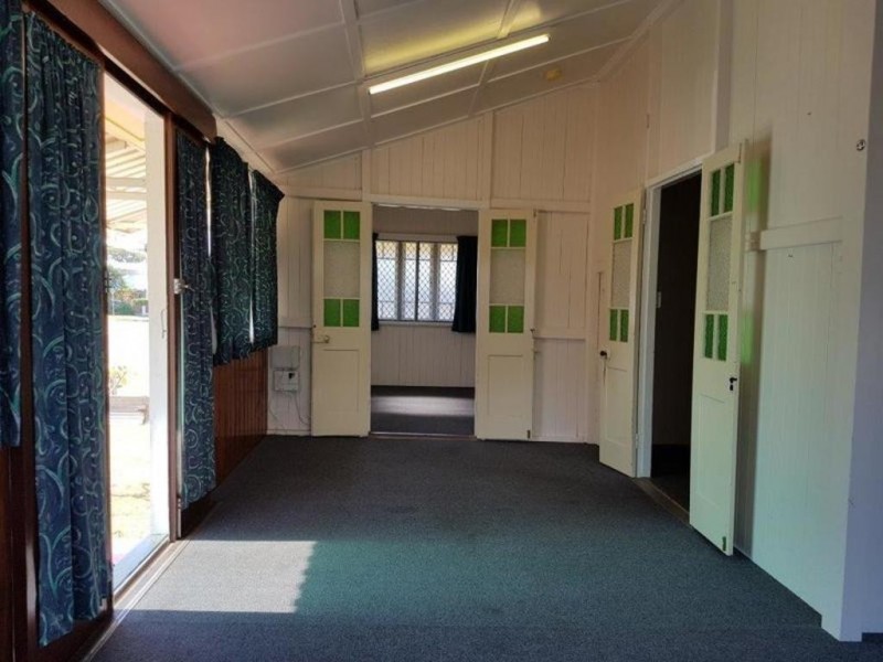 54 Park Street, Pimlico QLD 4812