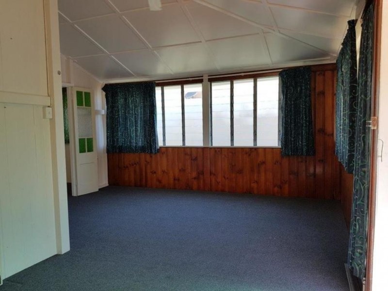 54 Park Street, Pimlico QLD 4812