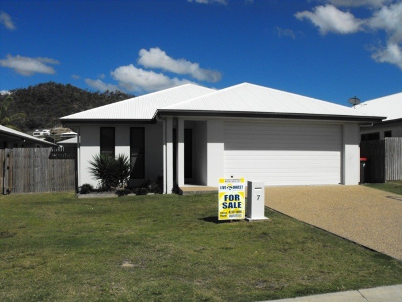 7 Tahlia Circuit, Mount Louisa QLD 4814