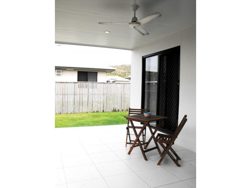 7 Tahlia Circuit, Mount Louisa QLD 4814
