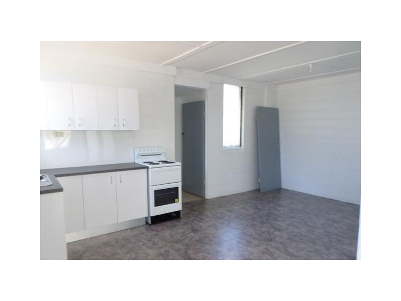 4/8 Forest Avenue, Kirwan QLD 4817