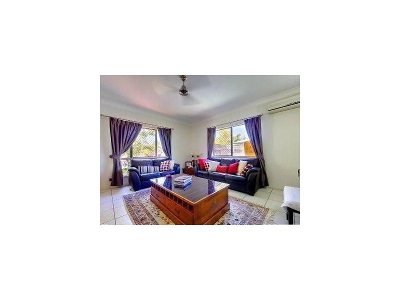 15 Greenwood Drive, Kirwan QLD 4817