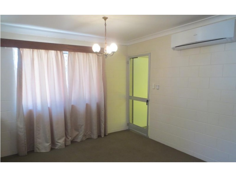 2/31 President Street, Kirwan QLD 4817