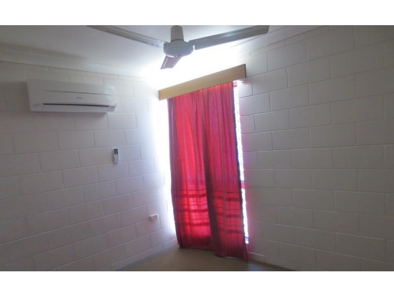 2/31 President Street, Kirwan QLD 4817