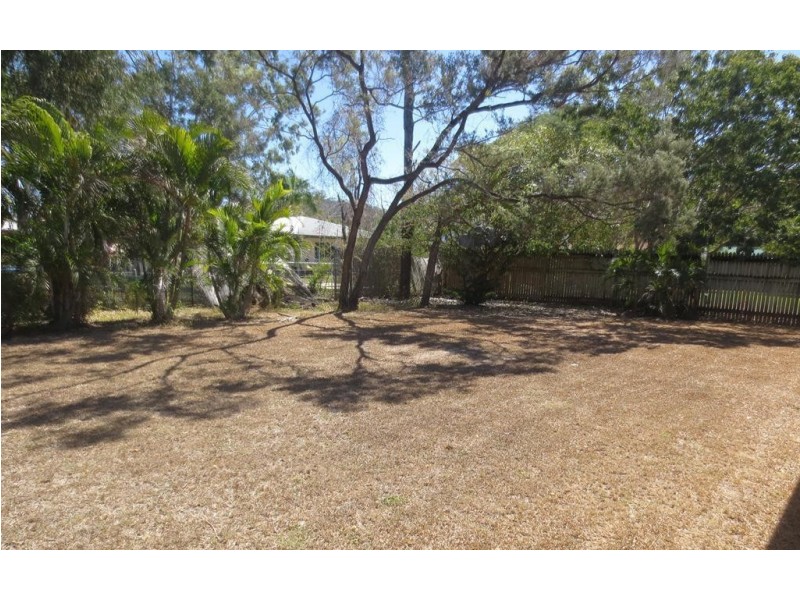 2/31 President Street, Kirwan QLD 4817